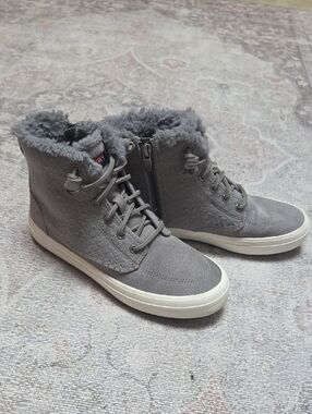 Sperry Gray Fur-Lined High-Top Winter Sneakers